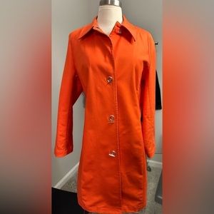 Josephine Chaus Sz 12 Orange Trench Coat w/ pockets and Sliver Hardware